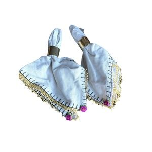 World Market 100% Cotton Napkins with Crochet Edge &‎ Floral Embroidery (2)